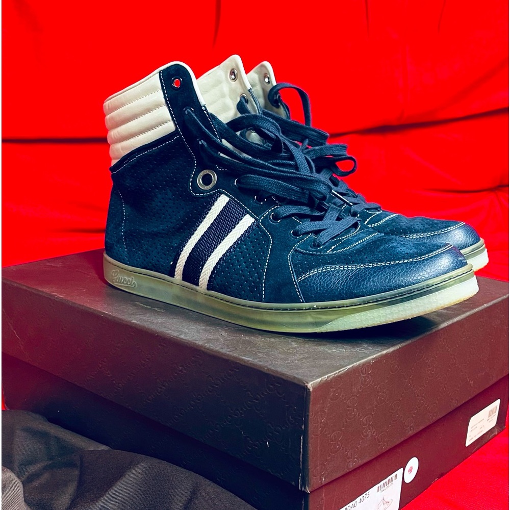 Gucci sneakers size G10+ or size 11-11.5 us